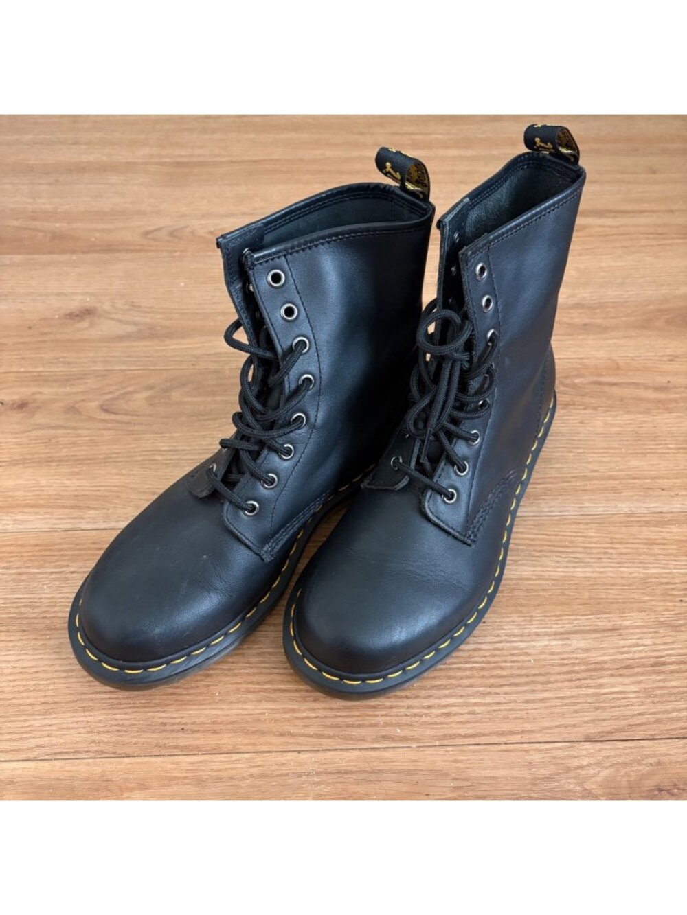 Dr. Martens 1460 8-Eye Lace Up Combat Boots Black Leather Women’s Size 10